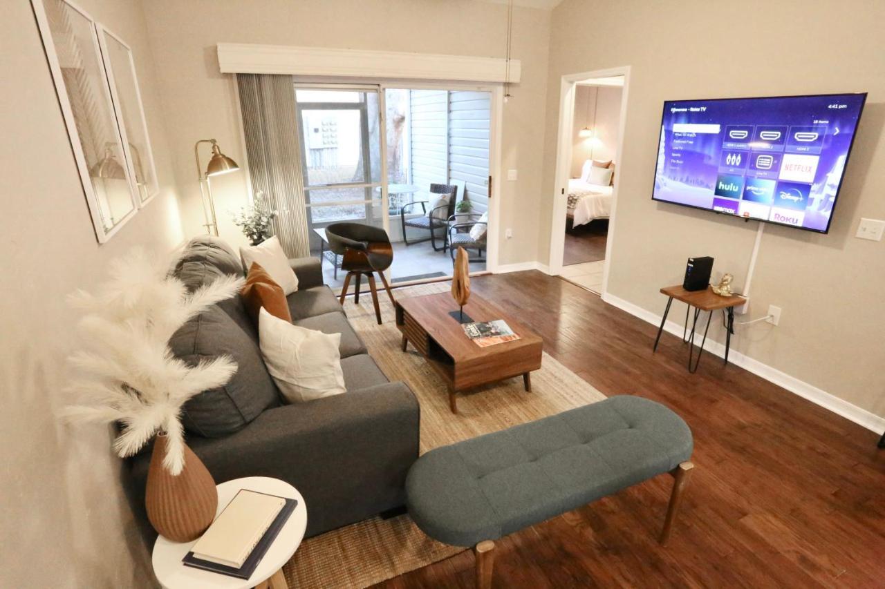 Nomad Retreat King Bed Boutique Condo W Garage Gainesville Eksteriør billede